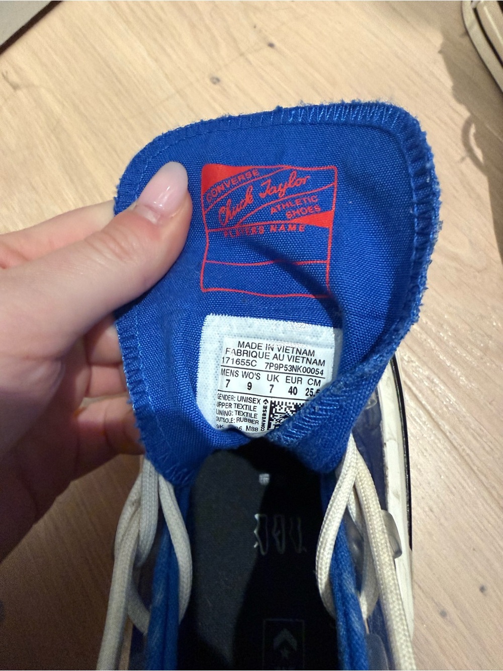 Converse Womens High Top Sneakers in Royal Blue and White - Picture 6 of 6